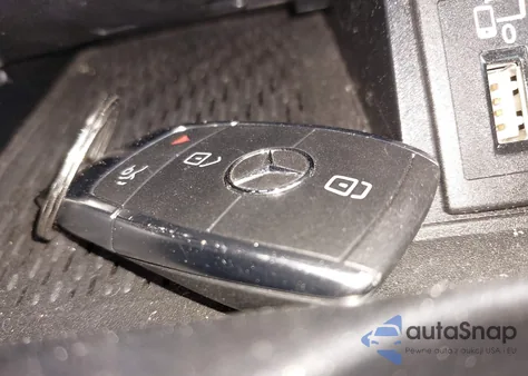 2020 Mercedes-Benz C 300 4Matic from USA, damaged, VIN WDDWF8EB5LR550947